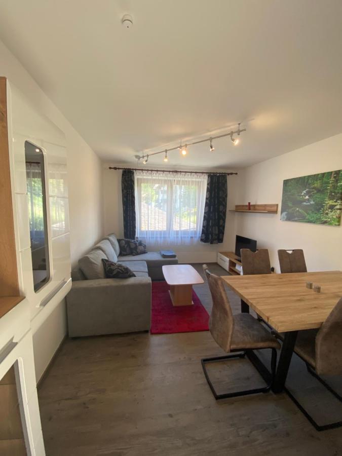 Apartment Granat Sankt Oswald  Buitenkant foto